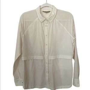 Athleta Northstar cream color snap button shirt/ lightweight jacket